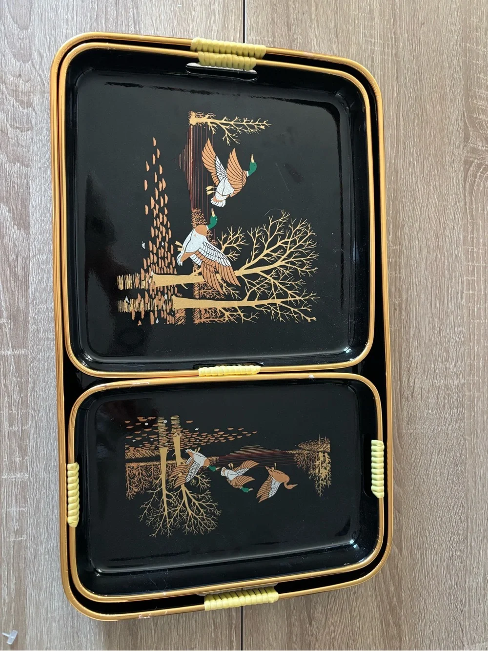 Set of 3 1960s Vintage Made In Japan Black Lacquer Serving Trays w Mallard Duck - Picture 6 of 6